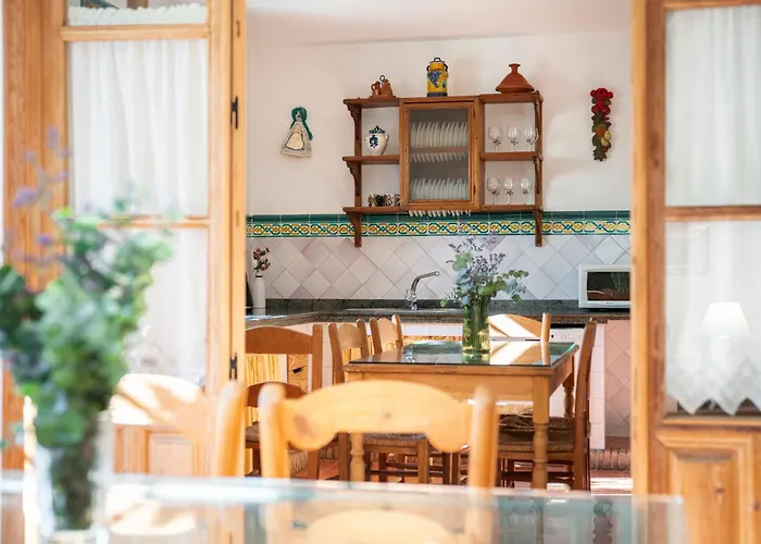 Casa rural Buenos Días con chimenea, calefacción y barbacoa